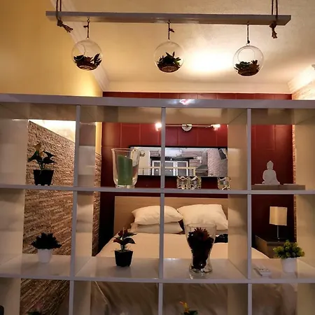 House Apartment *